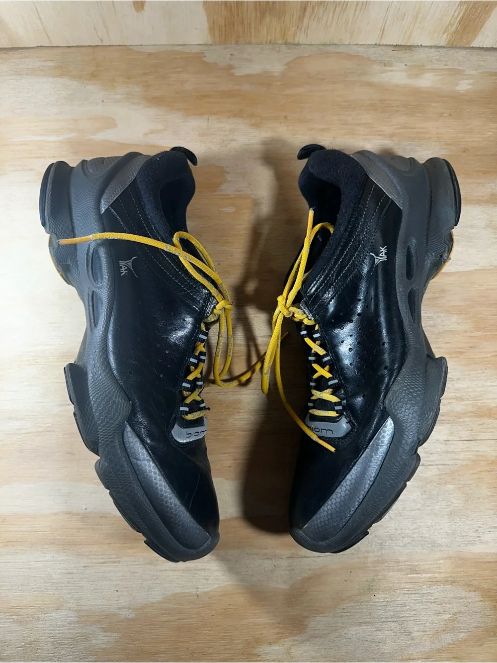 Ecco Biom Yak Black Leather Sneakers Men’s Size 9.5